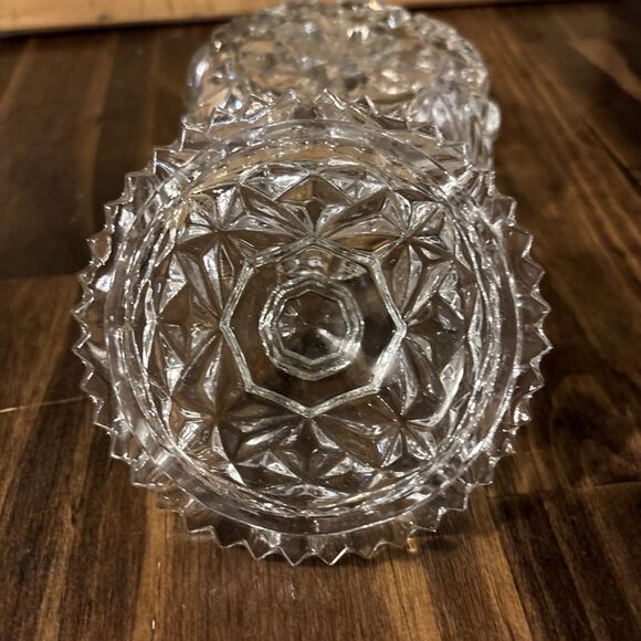 Vintage  Deep Cut Crystal Candy Dish/ Vanity Powder Holder With Lid - Picture 7 of 11